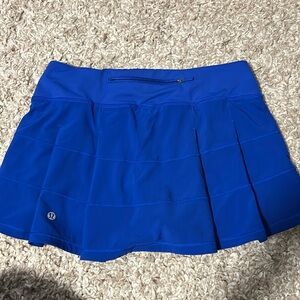 Lululemon skirt size 6- Royal Blue